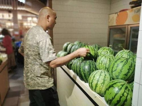 娱乐吃瓜顶流,揭秘吃瓜顶流的幕后故事