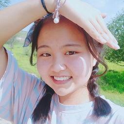 爱豆吃瓜娱乐强,揭秘明星幕后生活