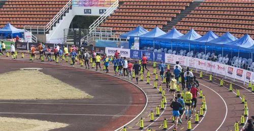 娱乐吃瓜酱操场,揭秘操场背后的那些事儿